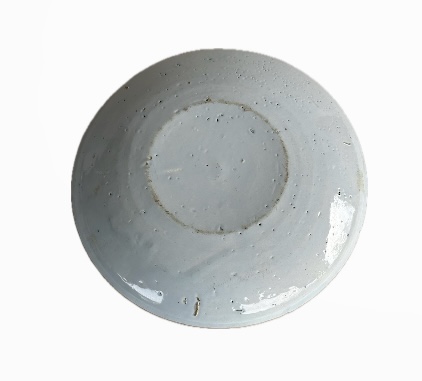 English Delft Plate with Chinese Scene in maganese 18thc