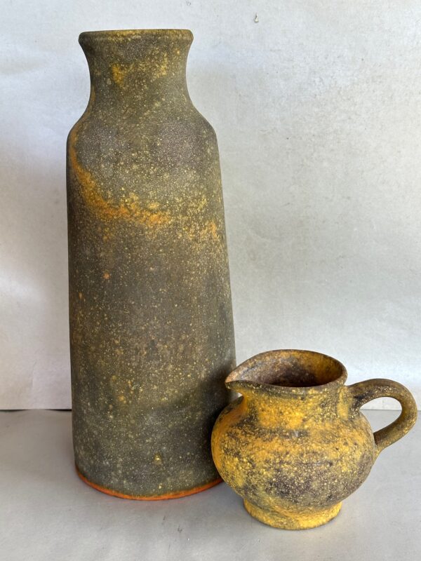 Ceramic vase Swiss artist Vreni Wächter