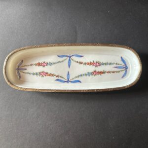 Valenciennes-hand-painted-porcelain-dish-